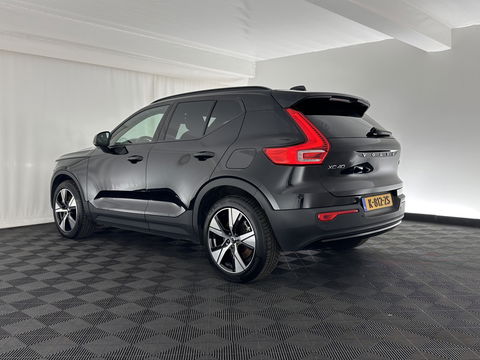 Volvo XC40 Recharge P8 AWD R-Design [ 3-Fase ] (INCL-BTW) *DIGI-COCKPIT | FULL-LED | PREMIUM-AUDIO | TOP-VIEW | APP.CONNECT | NAVI-FULLMAP | ALCANTARA-LEATHER | ECC | PDC | SPORT-SEATS | 19''ALU *