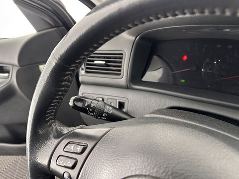 Toyota Corolla 1.6 VVT-i Anniversary *AIRCO | COMFORT-SEATS | PDC | TOWBAR*