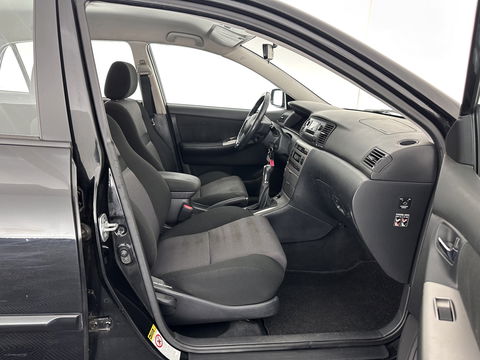 Toyota Corolla 1.6 VVT-i Anniversary *AIRCO | COMFORT-SEATS | PDC | TOWBAR*