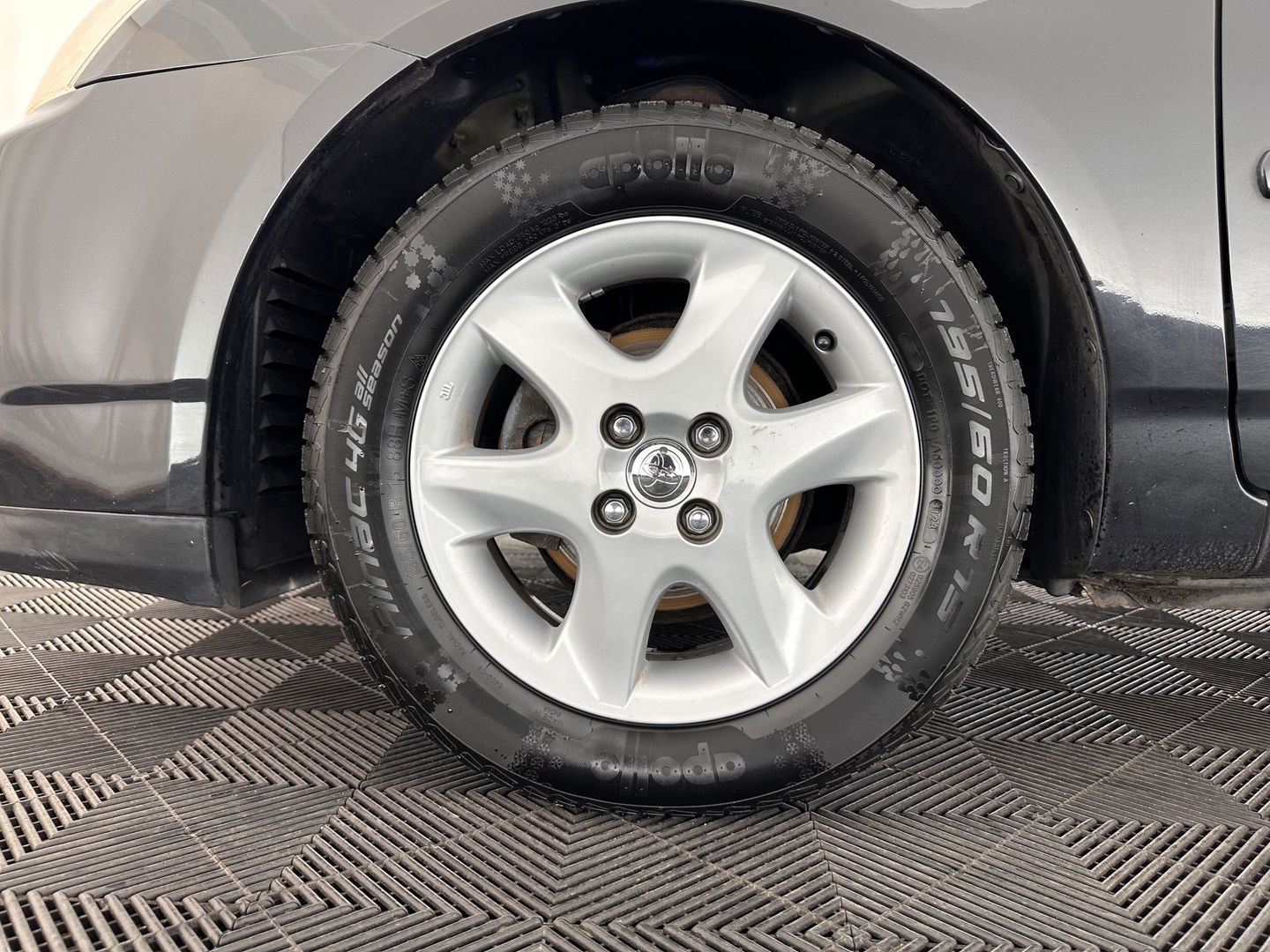 Toyota Corolla 1.6 VVT-i Anniversary *AIRCO | COMFORT-SEATS | PDC | TOWBAR*