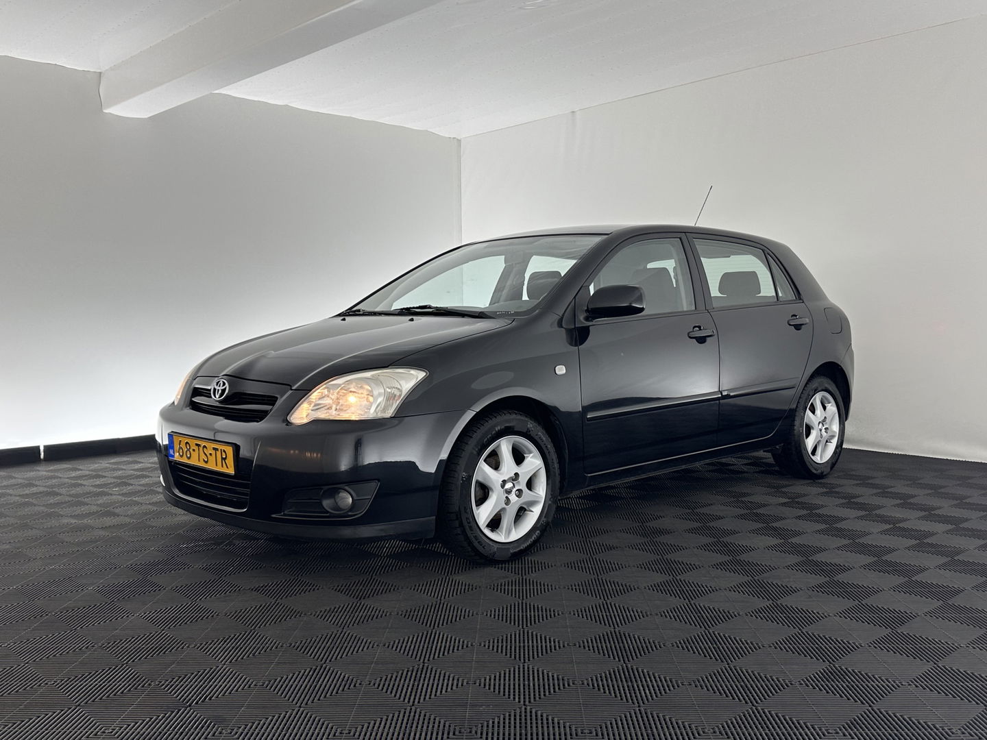 Toyota Corolla 1.6 VVT-i Anniversary *AIRCO | COMFORT-SEATS | PDC | TOWBAR*