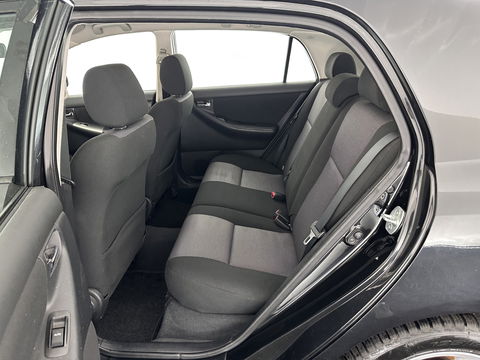 Toyota Corolla 1.6 VVT-i Anniversary *AIRCO | COMFORT-SEATS | PDC | TOWBAR*
