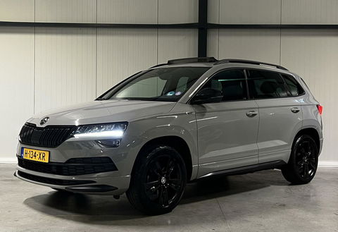 Škoda Karoq 1.5 TSI Sportline Virtual Pano Trekhaak sfeerver