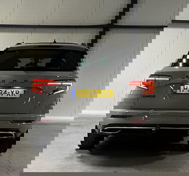 Škoda Karoq 1.5 TSI Sportline Virtual Pano Trekhaak sfeerver