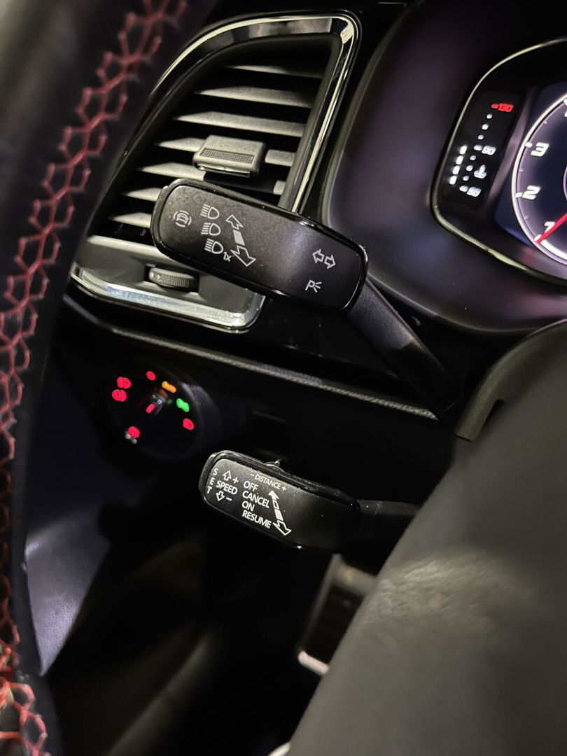 SEAT Ateca 1.5 TSI FR 150PK Pano Virtual Sfeer Camera NAP