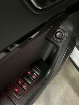 SEAT Ateca 1.5 TSI FR 150PK Pano Virtual Sfeer Camera NAP