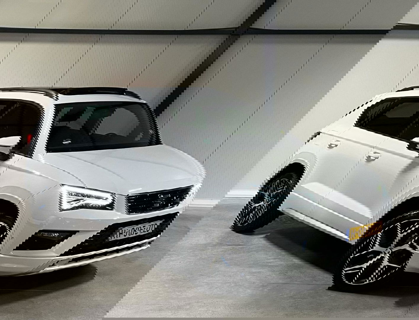 SEAT Ateca 1.5 TSI FR 150PK Pano Virtual Sfeer Camera NAP
