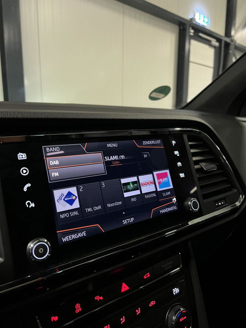 SEAT Ateca 1.5 TSI FR 150PK Pano Virtual Sfeer Camera NAP