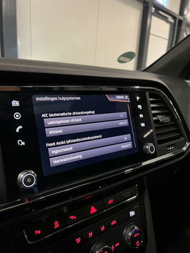SEAT Ateca 1.5 TSI FR 150PK Pano Virtual Sfeer Camera NAP