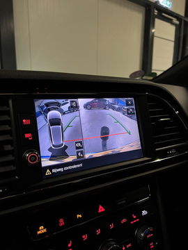 SEAT Leon Sportstourer Seat Leon 1.5 TSI 150PK Pano Virtual Trekhaak Black edition