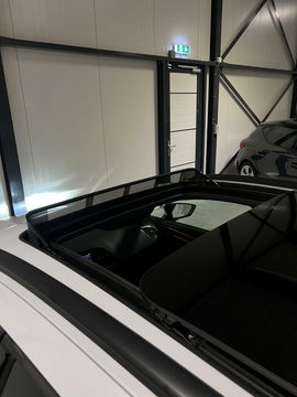 SEAT Leon Sportstourer Seat Leon 1.5 TSI 150PK Pano Virtual Trekhaak Black edition