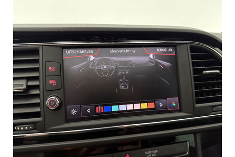 SEAT Leon 1.5 TSI 150PK FR Ultimate Edition Pano Sfeer beats audio Trekhaak LED Camera Carplay Virtual Cilima Cruise Navi PDC 18''LMV