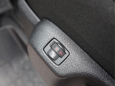 Peugeot Expert 2.0 BlueHDI 145pk Automaat - L3 Lang - Winterpakket - Standkachel - Apple Play - Trekhaak