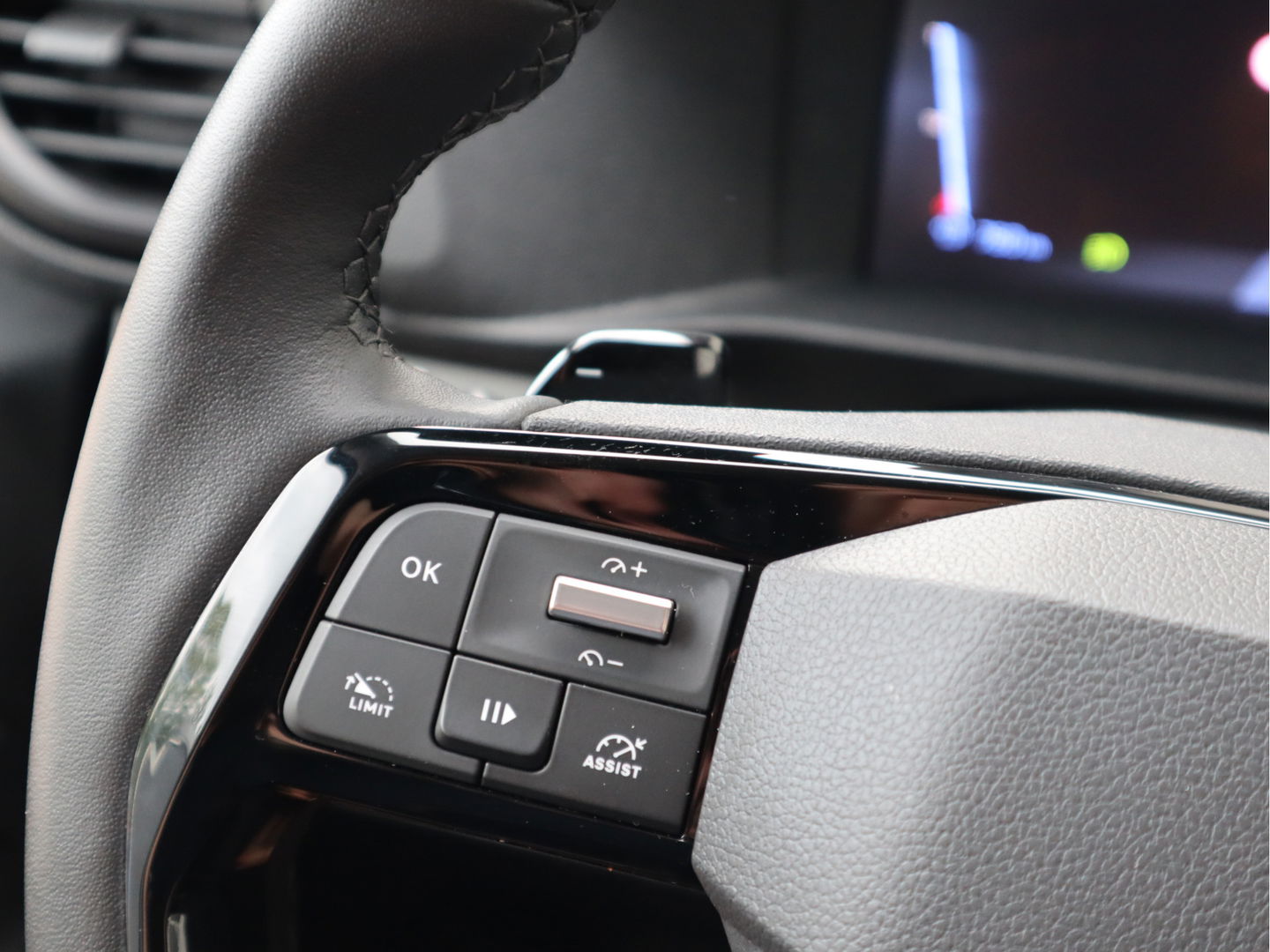 Peugeot Expert 2.0 BlueHDI 145pk Automaat - L3 Lang - Winterpakket - Standkachel - Apple Play - Trekhaak