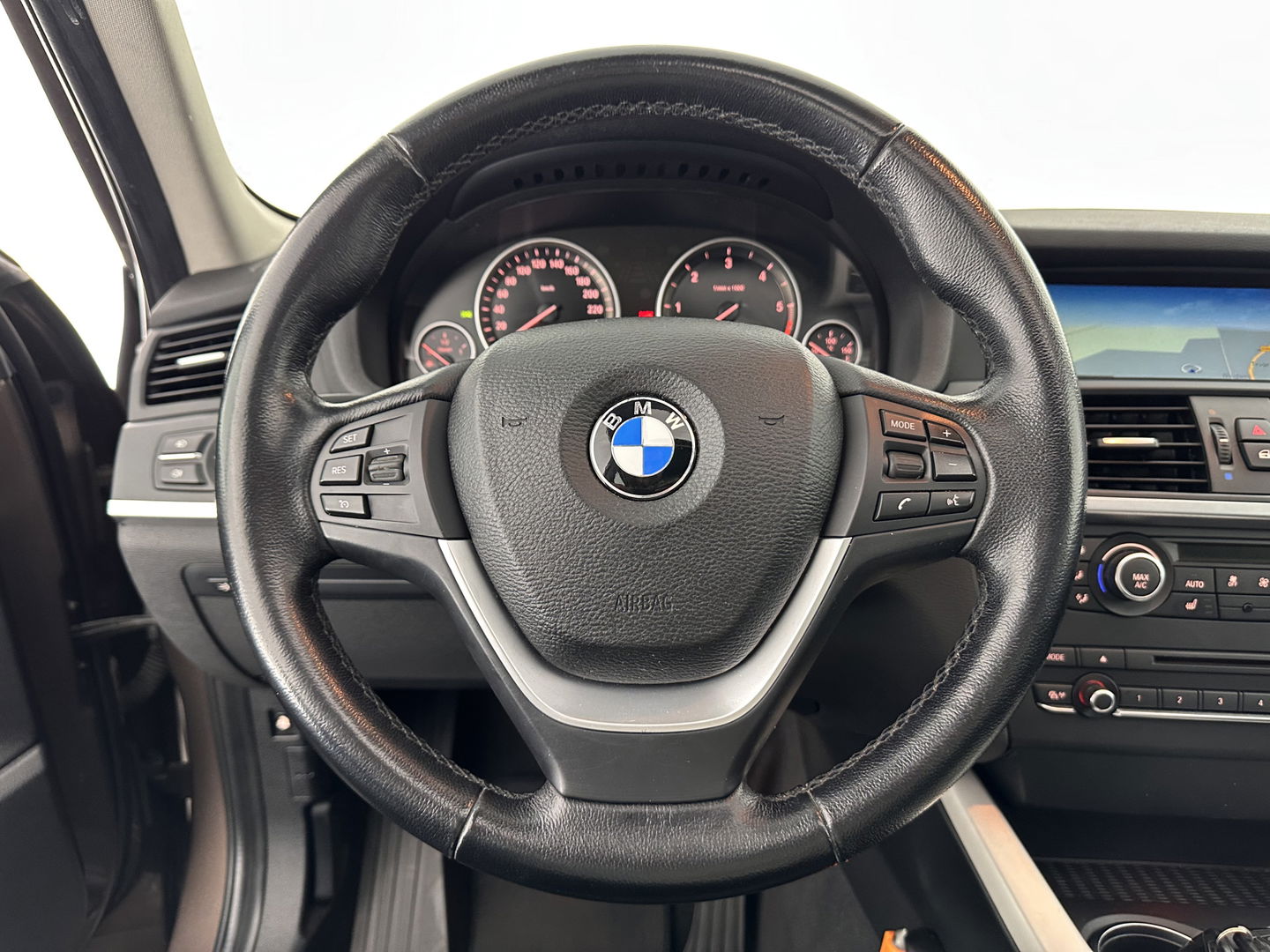 BMW X3 xDrive30d High Executive Aut. *PANO | HEAD-UP | FULL-LEATHER | XENON | MEMORY-PACK | CAMERA | SPORT/HEATED-SEATS | NAVI-FULLMAP | ECC | PDC | CRUISE | 18''ALU | TOWBAR*