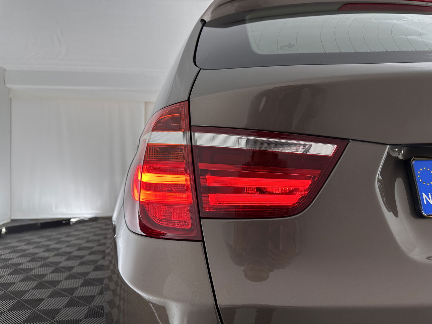 BMW X3 xDrive30d High Executive Aut. *PANO | HEAD-UP | FULL-LEATHER | XENON | MEMORY-PACK | CAMERA | SPORT/HEATED-SEATS | NAVI-FULLMAP | ECC | PDC | CRUISE | 18''ALU | TOWBAR*