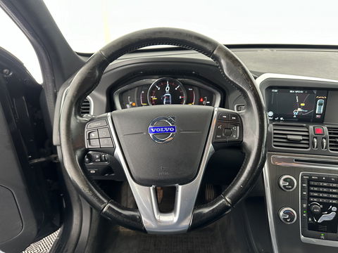 Volvo XC60 2.0 D4 FWD Ocean Race *NAVI-FULLMAP | FULL-LEATHER | MEMORY-PACK | TOWBAR | ECC | PDC | CRUISE | COMFORT-SEATS | 19"ALU*