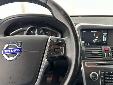Volvo XC60 2.0 D4 FWD Ocean Race *NAVI-FULLMAP | FULL-LEATHER | MEMORY-PACK | TOWBAR | ECC | PDC | CRUISE | COMFORT-SEATS | 19"ALU*