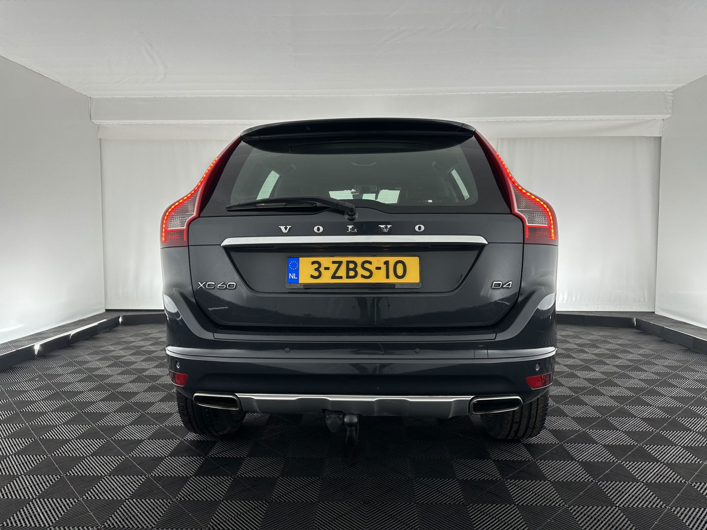 Volvo XC60 2.0 D4 FWD Ocean Race *NAVI-FULLMAP | FULL-LEATHER | MEMORY-PACK | TOWBAR | ECC | PDC | CRUISE | COMFORT-SEATS | 19"ALU*