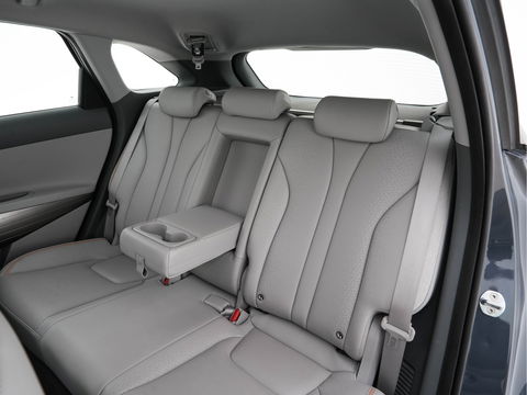 Hyundai NEXO FCEV Plus Pack [ HYDROGENIUM ] (INCL-BTW) Aut. *PANO | LUXURY-LEATHER | NAVI-FULLMAP | ADAPTIVE-CRUISE |  FULL-LED | KEYLESS | DAB |  KRELL-AUDIO | DIGI-WIDESCREEN-COCKPIT | SURROUND-VIEW | SHIFT-PADDLES | COMFORT-SEATS |