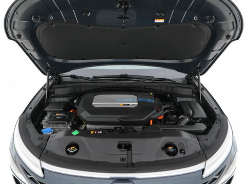Hyundai NEXO FCEV Plus Pack [ HYDROGENIUM ] (INCL-BTW) Aut. *PANO | LUXURY-LEATHER | NAVI-FULLMAP | ADAPTIVE-CRUISE |  FULL-LED | KEYLESS | DAB |  KRELL-AUDIO | DIGI-WIDESCREEN-COCKPIT | SURROUND-VIEW | SHIFT-PADDLES | COMFORT-SEATS |