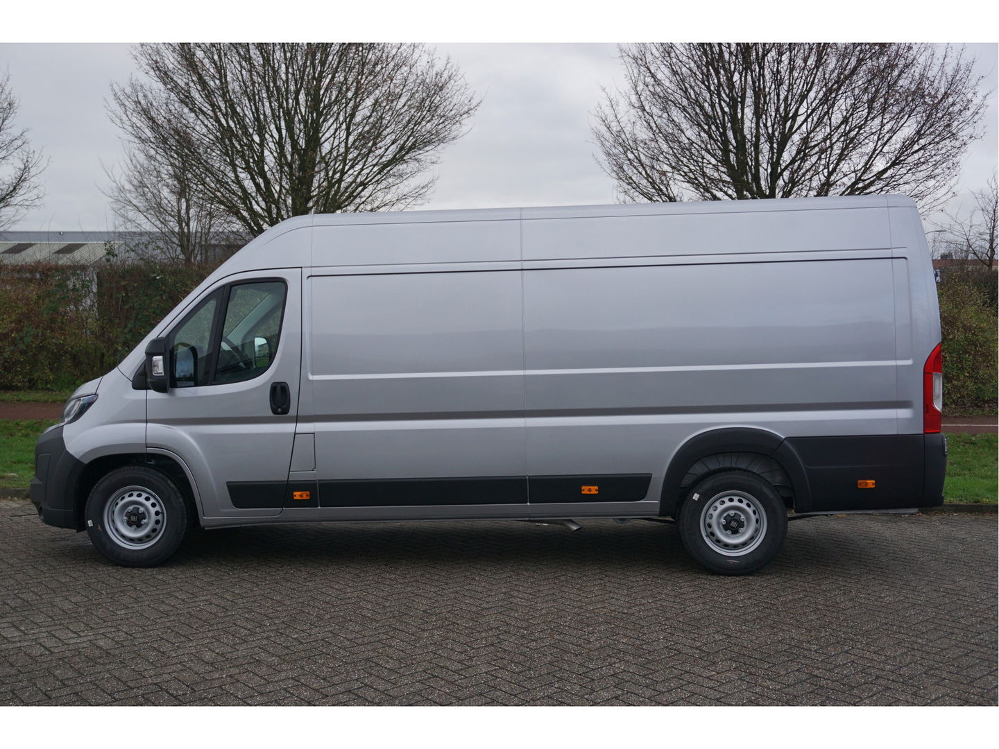 Fiat Ducato Maxi 35 2.2 180PK L4H2 EAT8 AUT BPM VRIJ!! Clima, 10" Navi, Camera, 270° Deuren!! NR. 134