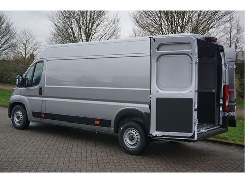 Fiat Ducato Maxi 35 2.2 180PK L4H2 EAT8 AUT BPM VRIJ!! Clima, 10" Navi, Camera, 270° Deuren!! NR. 134