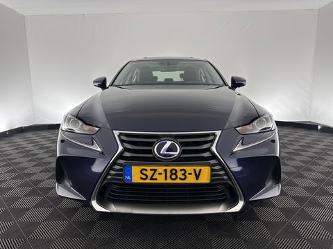 Lexus IS 300h Hybrid Business Line Aut. *PANO | 1/2LEATHER | FULL-LED | NAVI-FULLMAP | COMFORT-SEATS | CAMERA | ECC | PDC | CRUISE | 17''ALU*
