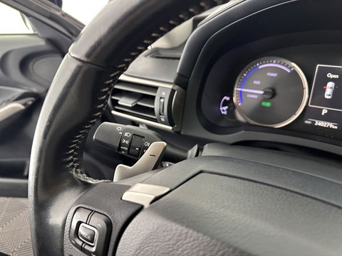 Lexus IS 300h Hybrid Business Line Aut. *PANO | 1/2LEATHER | FULL-LED | NAVI-FULLMAP | COMFORT-SEATS | CAMERA | ECC | PDC | CRUISE | 17''ALU*