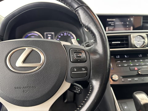 Lexus IS 300h Hybrid Business Line Aut. *PANO | 1/2LEATHER | FULL-LED | NAVI-FULLMAP | COMFORT-SEATS | CAMERA | ECC | PDC | CRUISE | 17''ALU*