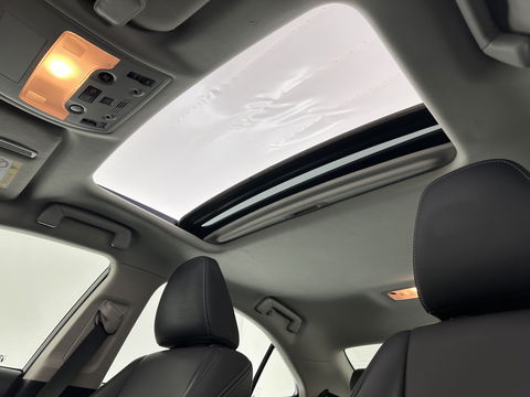 Lexus IS 300h Hybrid Business Line Aut. *PANO | 1/2LEATHER | FULL-LED | NAVI-FULLMAP | COMFORT-SEATS | CAMERA | ECC | PDC | CRUISE | 17''ALU*