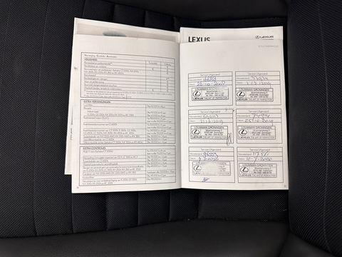 Lexus IS 300h Hybrid Business Line Aut. *PANO | 1/2LEATHER | FULL-LED | NAVI-FULLMAP | COMFORT-SEATS | CAMERA | ECC | PDC | CRUISE | 17''ALU*
