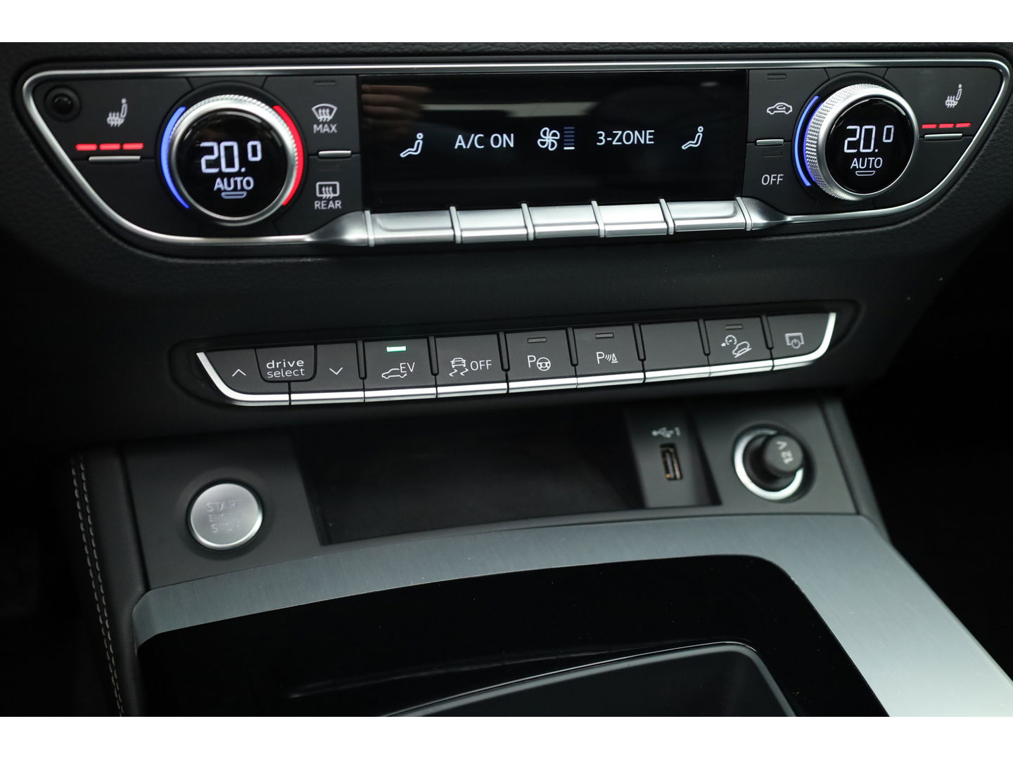 Audi Q5 55 TFSI e S Edition | Pano | Bang & Olufsen | 360 Cam | RS-Stoelen | Apple Carplay & Android Auto
