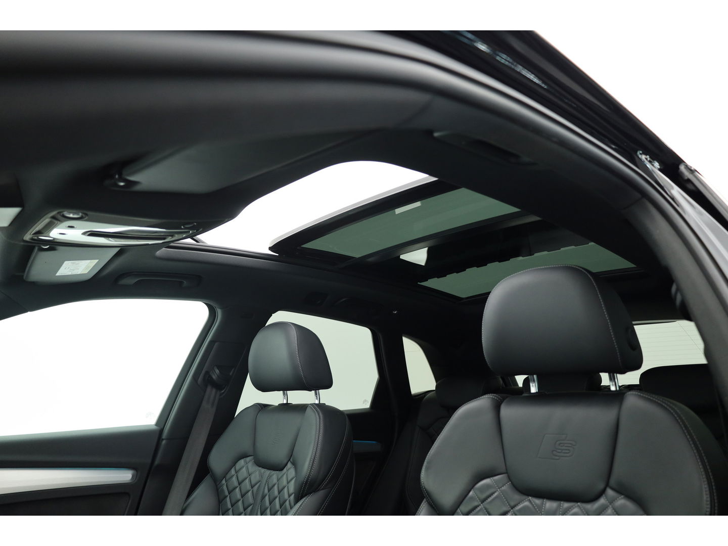 Audi Q5 55 TFSI e S Edition | Pano | Bang & Olufsen | 360 Cam | RS-Stoelen | Apple Carplay & Android Auto