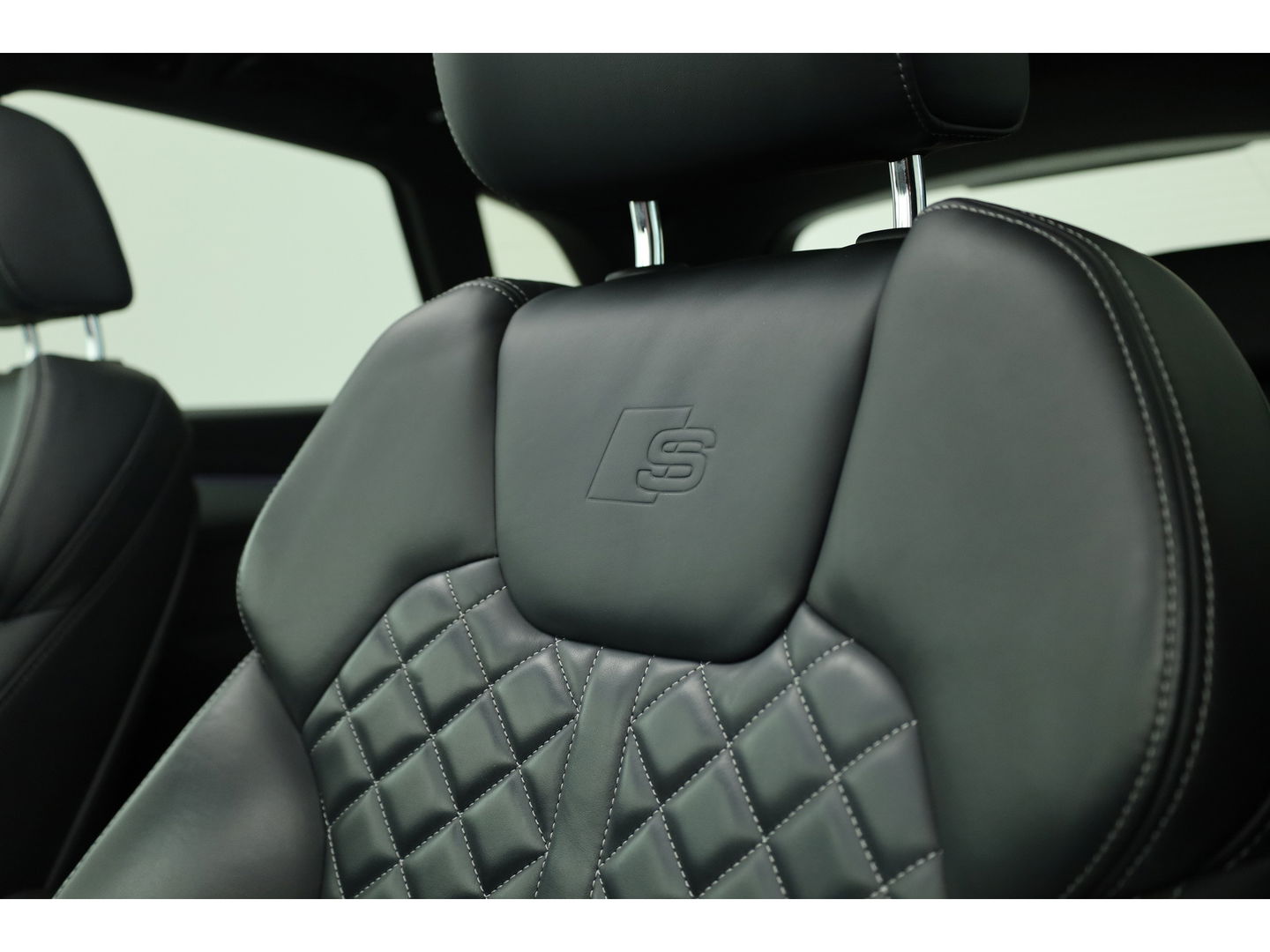 Audi Q5 55 TFSI e S Edition | Pano | Bang & Olufsen | 360 Cam | RS-Stoelen | Apple Carplay & Android Auto