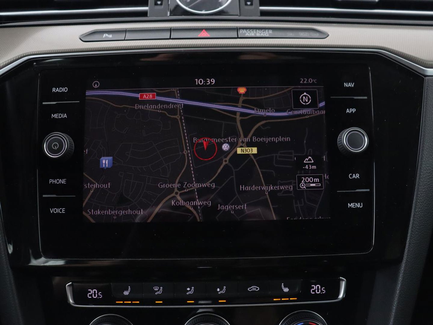 Volkswagen Arteon 2.0 TDI Elegance | Panoramadak | Stoelverwarming | Camera | Leder/Alcantara | Virtual Cockpit | Adaptive cruise | Keyless | LED Plus | Carplay | Navigatie