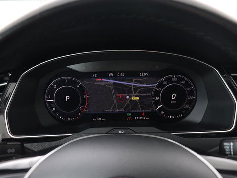 Volkswagen Arteon 2.0 TDI Elegance | Panoramadak | Stoelverwarming | Camera | Leder/Alcantara | Virtual Cockpit | Adaptive cruise | Keyless | LED Plus | Carplay | Navigatie