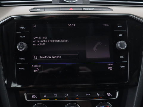 Volkswagen Arteon 2.0 TDI Elegance | Panoramadak | Stoelverwarming | Camera | Leder/Alcantara | Virtual Cockpit | Adaptive cruise | Keyless | LED Plus | Carplay | Navigatie