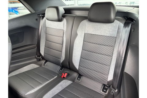 Volkswagen T-Roc Cabrio 1.5 TSI R-LINE 150PK AUTOMAAT NAVI LMV PDC WINTERPACK