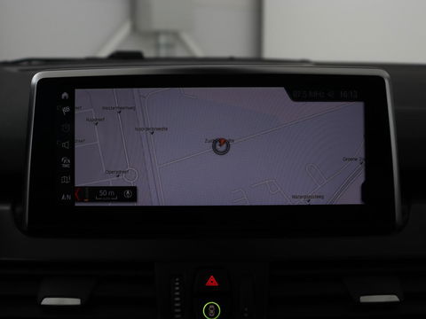 BMW 2 Serie Gran Tourer 220i 7-persoons Executive Edition | Panoramadak | Head-Up | Navigatie | Full LED | Climate control | Parkeerhulp