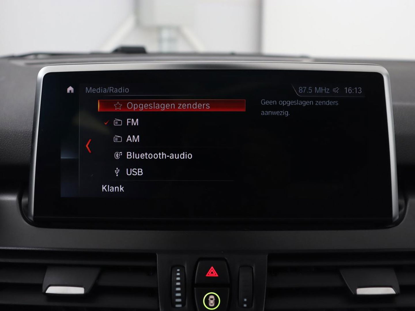BMW 2 Serie Gran Tourer 220i 7-persoons Executive Edition | Panoramadak | Head-Up | Navigatie | Full LED | Climate control | Parkeerhulp