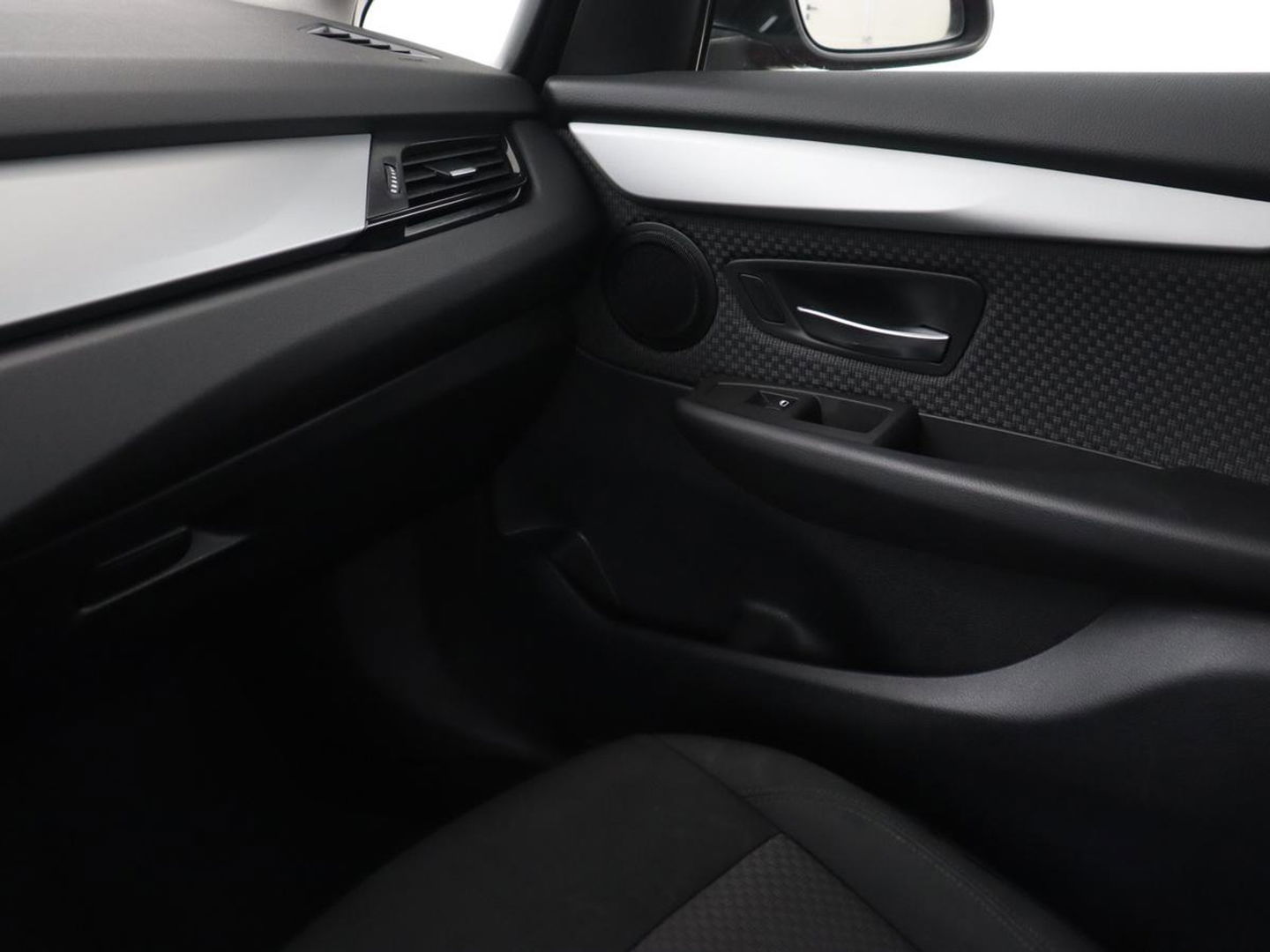 BMW 2 Serie Gran Tourer 220i 7-persoons Executive Edition | Panoramadak | Head-Up | Navigatie | Full LED | Climate control | Parkeerhulp