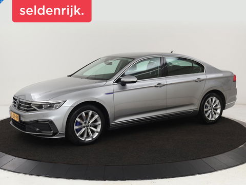 Volkswagen Passat 1.4 TSI PHEV GTE | Trekhaak | Camera | Adaptive cruise | Carplay | Navigatie | Matrix LED | Parkeerhulp | Bluetooth