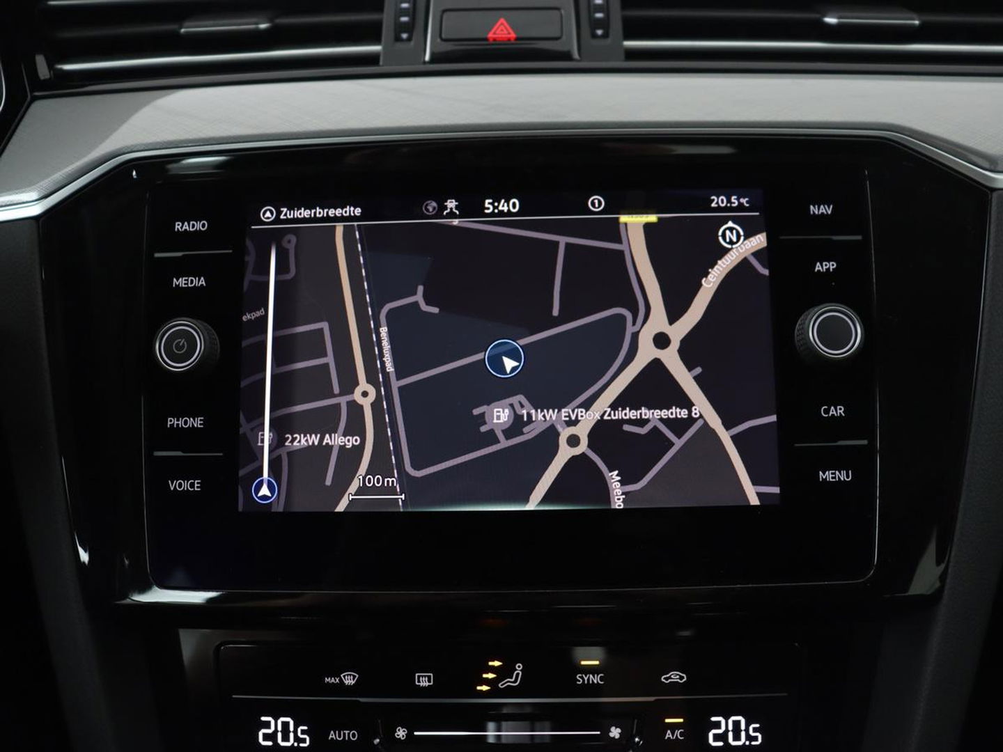 Volkswagen Passat 1.4 TSI PHEV GTE | Trekhaak | Camera | Adaptive cruise | Carplay | Navigatie | Matrix LED | Parkeerhulp | Bluetooth
