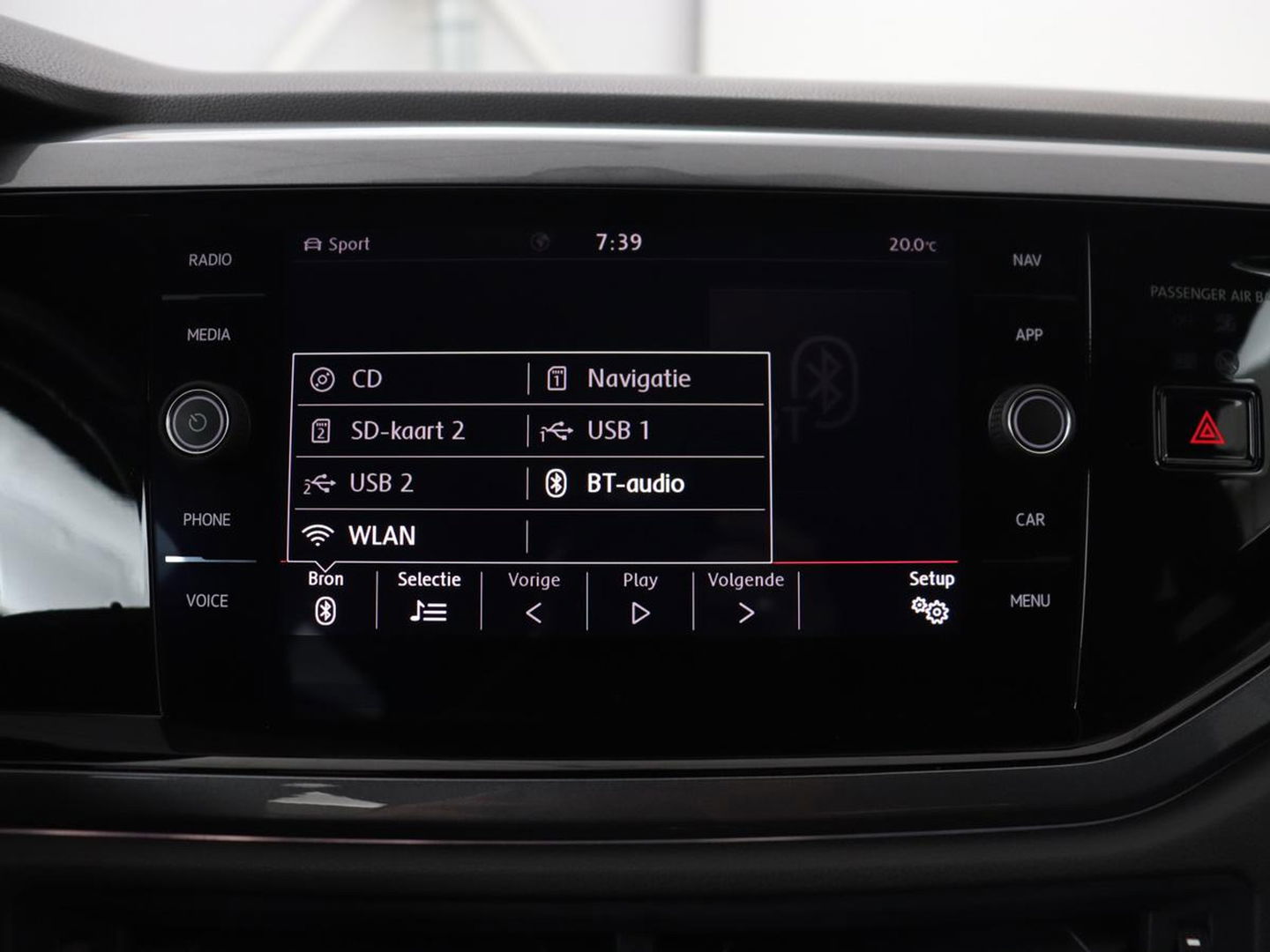 Volkswagen Polo 2.0 TSI GTI | Stoelverwarming | Beats Pack | Camera | Adaptive cruise | Virtual Cockpit | Carplay | Navigatie | Adaptief LED | Park Assist