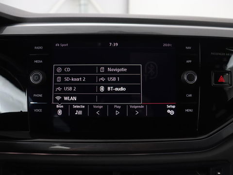 Volkswagen Polo 2.0 TSI GTI | Stoelverwarming | Beats Pack | Camera | Adaptive cruise | Virtual Cockpit | Carplay | Navigatie | Adaptief LED | Park Assist