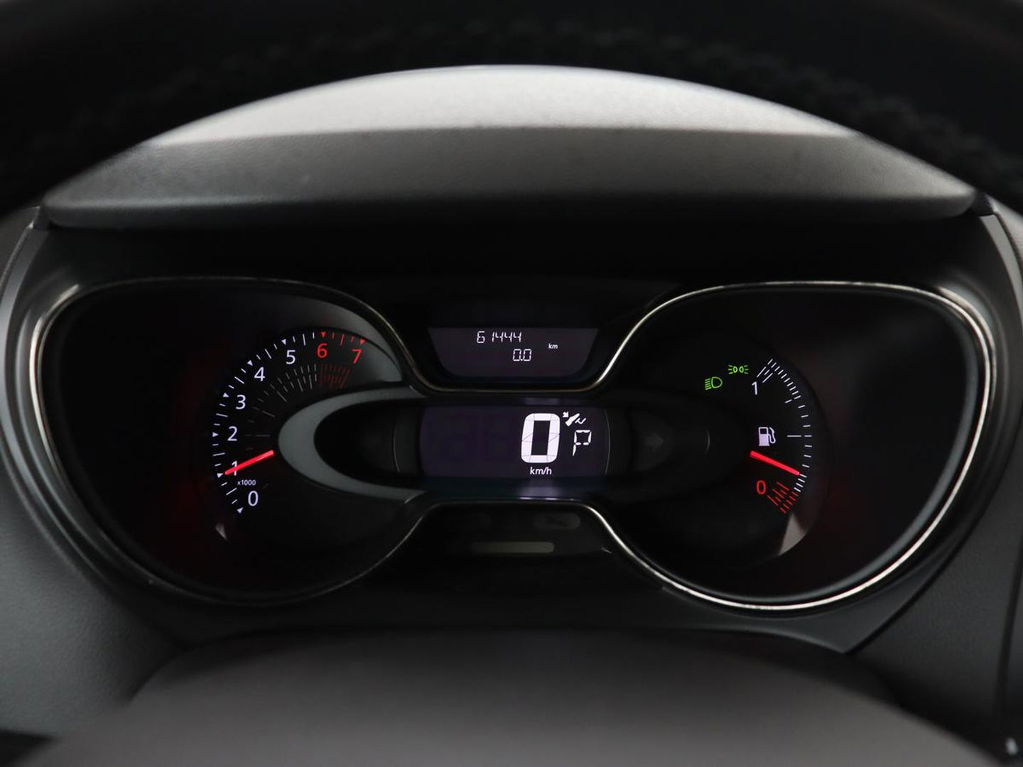 Renault Captur 1.3 TCe Intens | 61.400km NAP | Automaat | Camera | Trekhaak | Carplay | Full LED | Keyless | Navigatie | Climate control