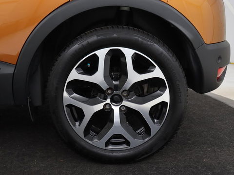 Renault Captur 1.3 TCe Intens | 61.400km NAP | Automaat | Camera | Trekhaak | Carplay | Full LED | Keyless | Navigatie | Climate control