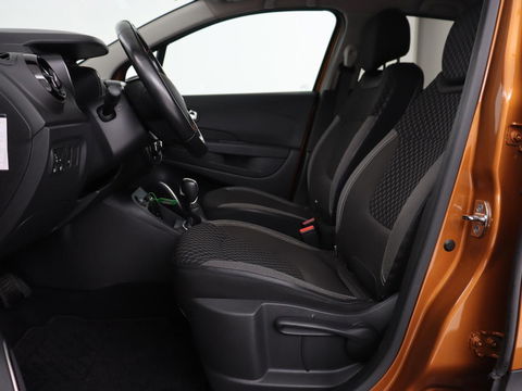 Renault Captur 1.3 TCe Intens | 61.400km NAP | Automaat | Camera | Trekhaak | Carplay | Full LED | Keyless | Navigatie | Climate control