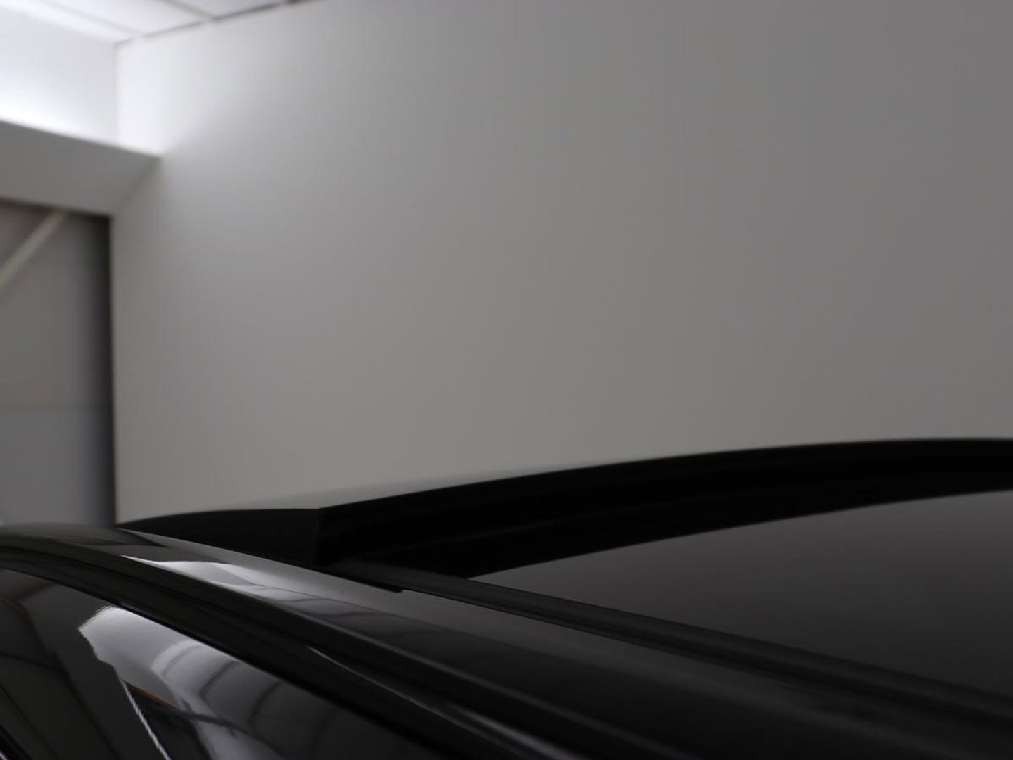 Volvo XC60 2.0 Recharge T8 AWD R-Design | Panoramadak | Head-Up | Trekhaak | 360 Camera | Leder | Stoelverwarming | Harman/Kardon | Carplay | Achterbankverwarming | Digital Cockpit | Full LED